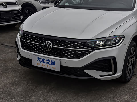 2026�� 300TSI DSG�ǿ����Ȱ�