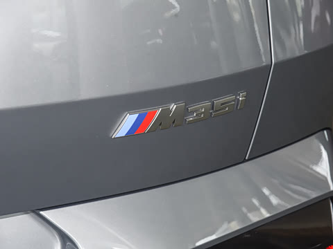 2026�� M35i