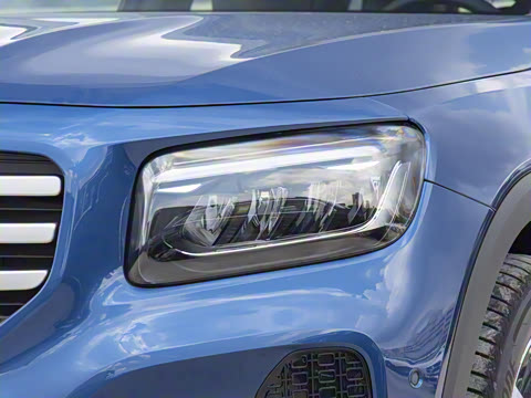 2025�� GLB 220 ʱ����