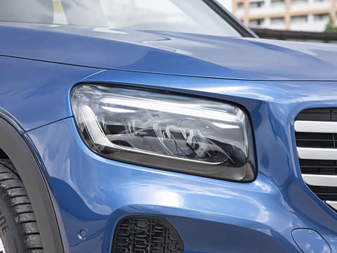 2025�� GLB 220 ʱ����