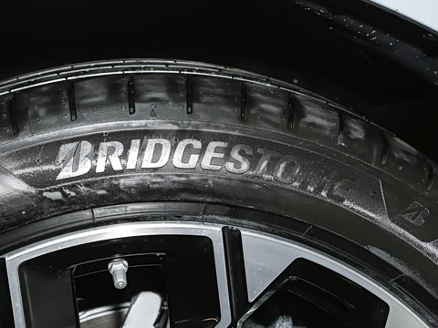 2026�� xDrive30L ������ M�˶���ҹ��װ