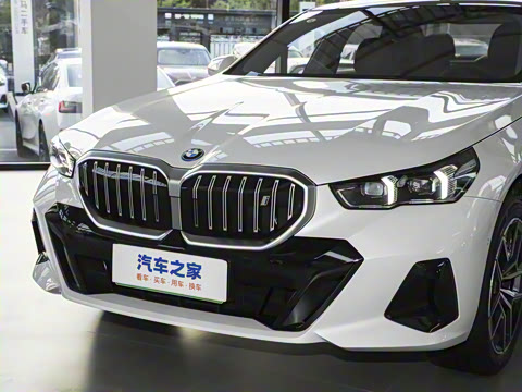 2026�� eDrive 35L M�˶���װ