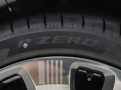 2025�� 102kWh ��ƽ���ر��