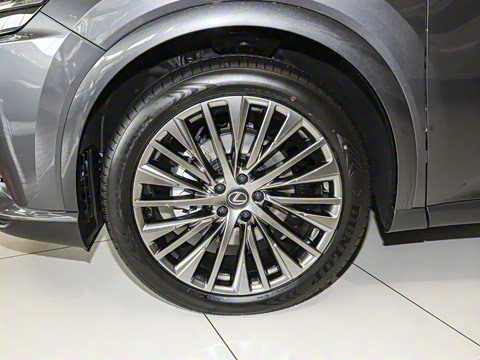 2026�� 350h ����������