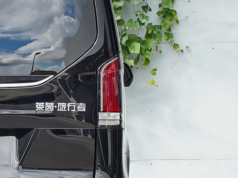 2025�� 2.0T ���ǰ�