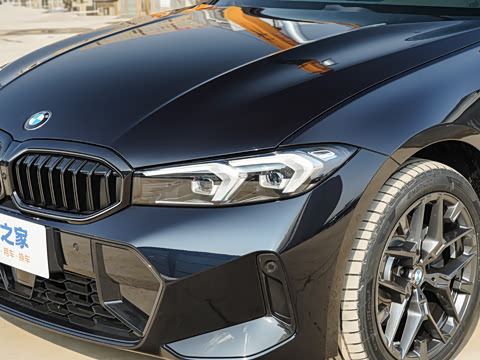 2026�� 330i M�˶���ҹ��װ