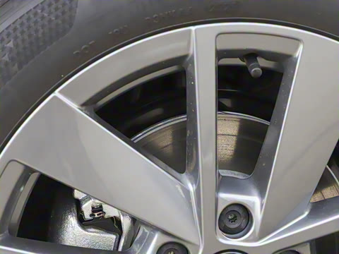 2026�� ���L 300TSI �趯��