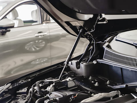 2025�� �Ŀ�  2.0T PHEV ���������� 7��