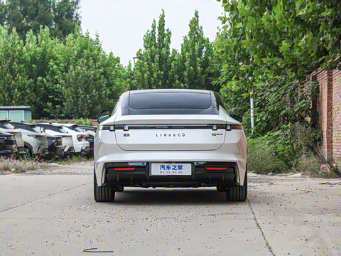 2025�� 120����Ultra