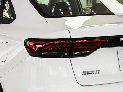 2026�� ��4�� 400������ 1.5L CVT��ҫ��