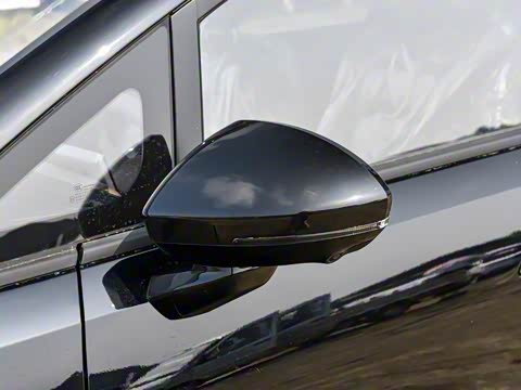 2025�� 1.5T CVT ��Ӣ��