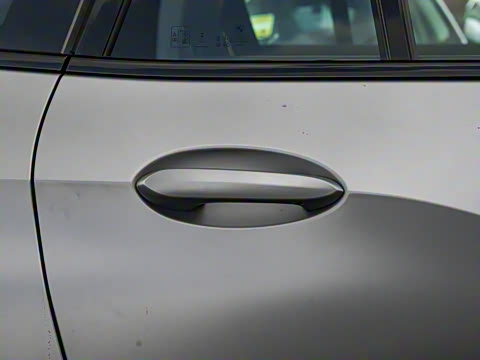 2025�� xDrive 40Li ������M�˶���ҹ��װ