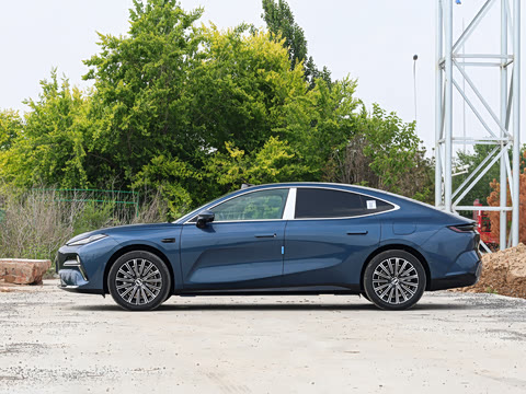 2026�� 225km EM-i Զ�����ǺӰ�