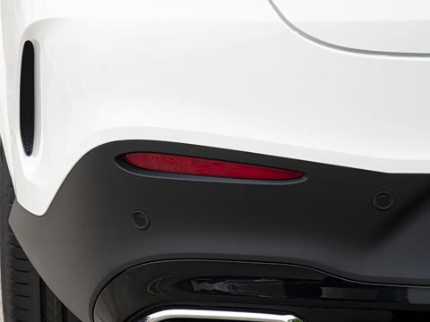 2026�� �Ŀ� GLC 260 4MATIC ����SUV