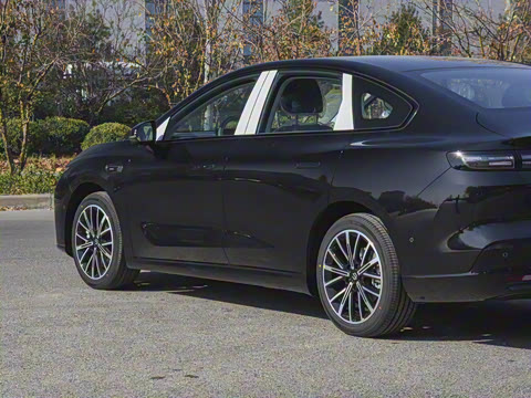 2025�� 650������