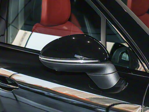 2026�� Cayenne Coup�� 3.0T