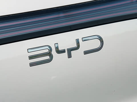 2026�� DM-i 305Զ����