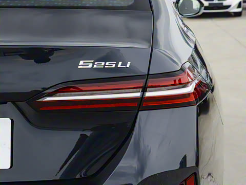 2026�� 525Li M�˶���װ