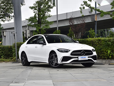 2026�� �Ŀ� C 260 L �ҹ�˶���
