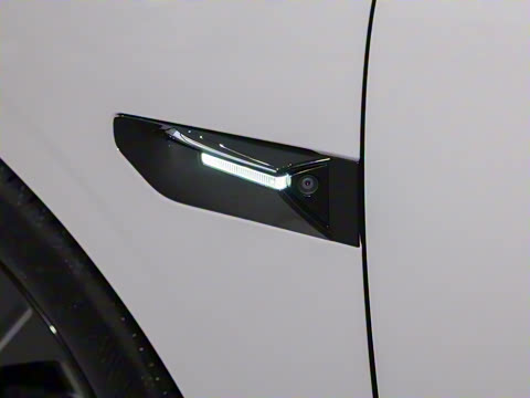 2025�� 240����Ultra