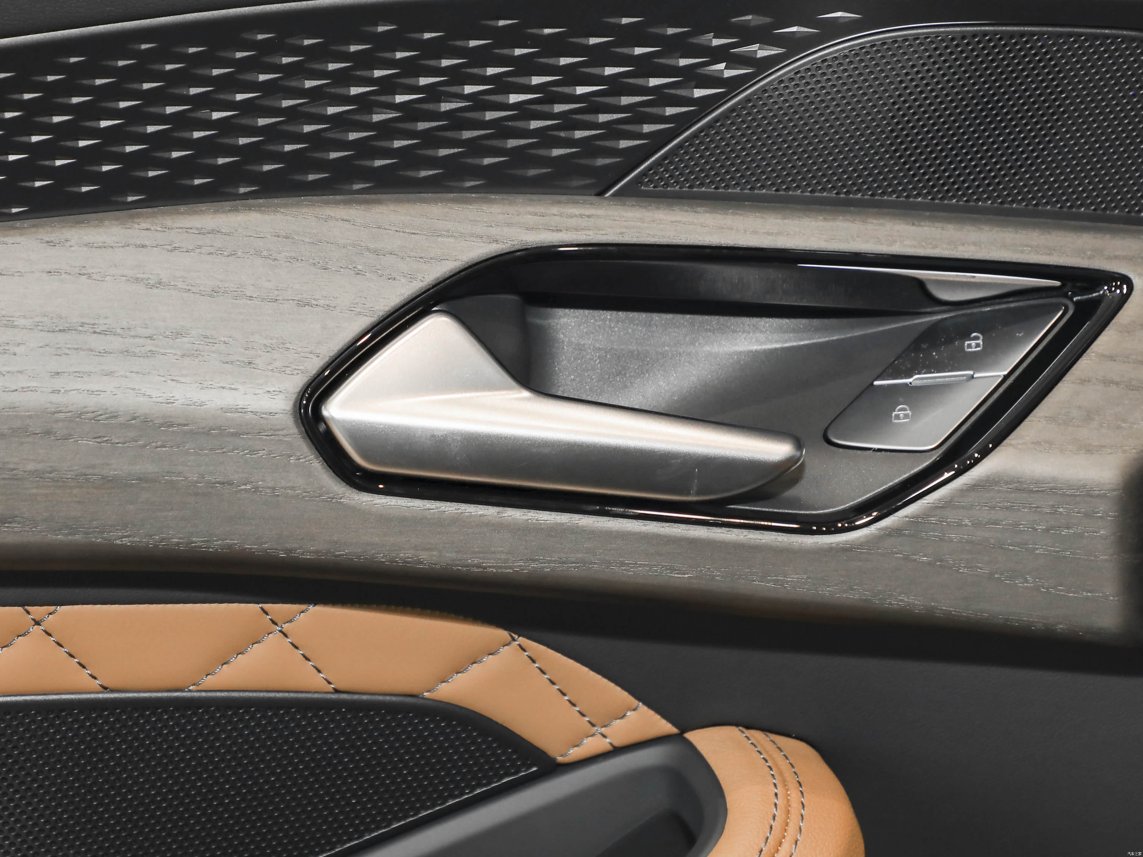 Audi Q6, миниатюра 22