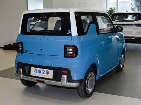 2025�� ������