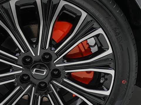 2026�� ���� 565 Pro