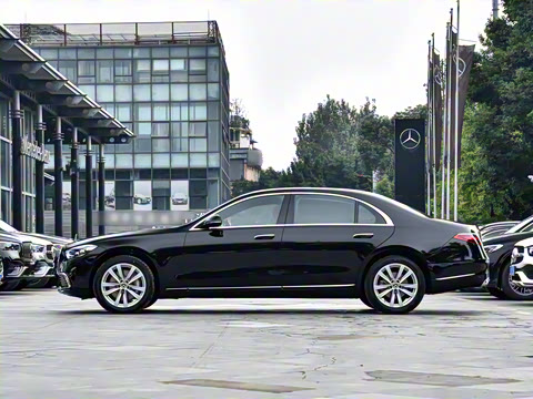 2026�� S 400 L ������