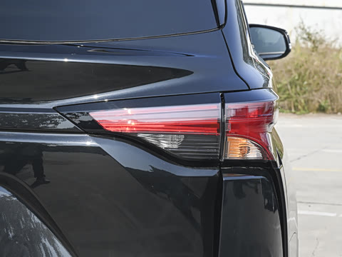 2025�� 2.5L ������