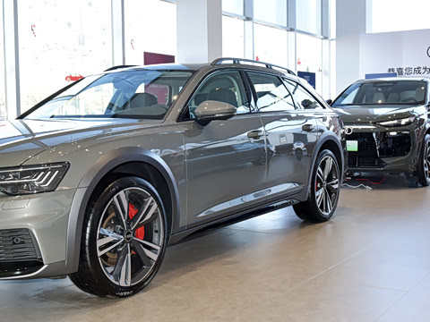 2025�� allroad quattro 55 TFSI ��̽�ռ�