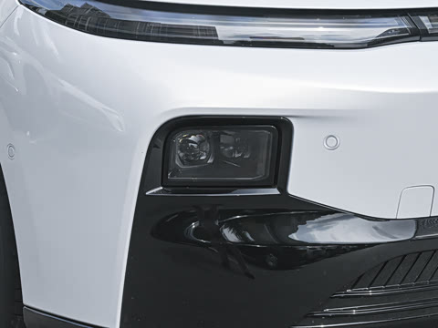 2027�� 670������