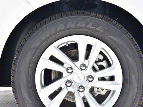 2025�� 2.0L CNG�м�Ӫ�����ʰ� 9��