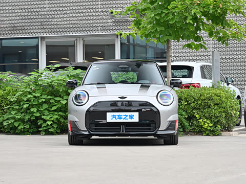 2026�� JOHN COOPER WORKS �й��ر��
