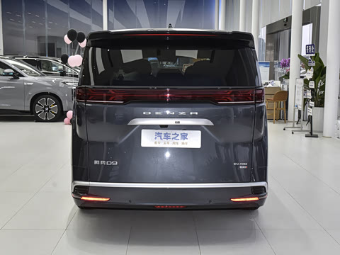 2025�� EV �Ǽݰ� 600 ���������