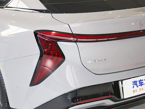 2025�� 640 ���� ��ѡ��