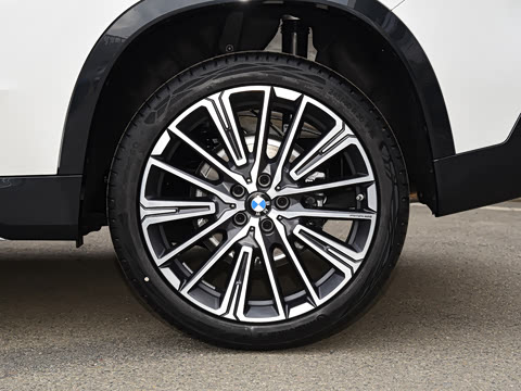 2026�� xDrive25Li X�����װ