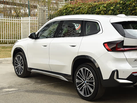 2026�� xDrive25Li X�����װ