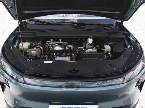 2025�� 185KM�����