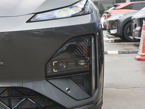 2026�� 300Ultra ��ΪǬ��ADS SE��