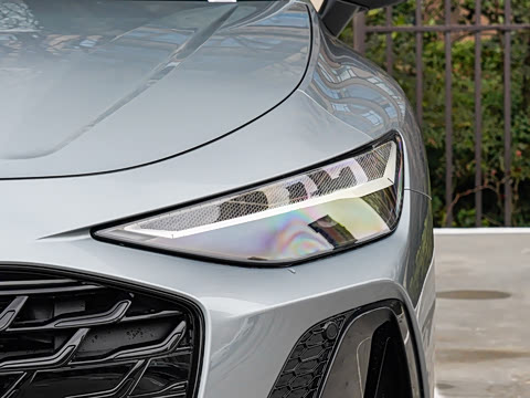 2026�� 2.0T �߹��� �˶���