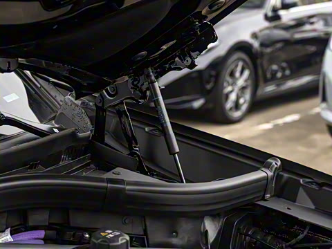 2025�� xDrive 40Li ������M�˶���ҹ��װ