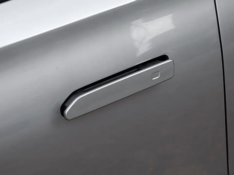 2027�� 2.0T �Զ�������ӥ500��