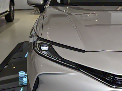 2026�� 2.0E ��Ӣ��