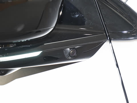 2026�� ���� 702 Max �콢��