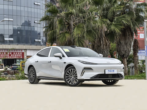 2026�� 225km EM-i Զ�����ǺӰ�