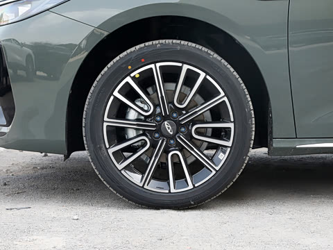 2026�� 1.6T ������