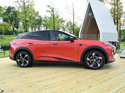 2026�� 550Ultra ��ΪǬ��ADS SE��