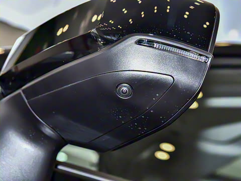 2026�� 2.0L ���ܵ��˫�� PRO+