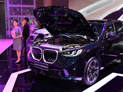 2025�� xDrive30L ������ M�˶���ҹ��װ