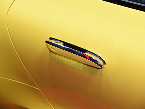 2025�� AMG GT 63 4MATIC+